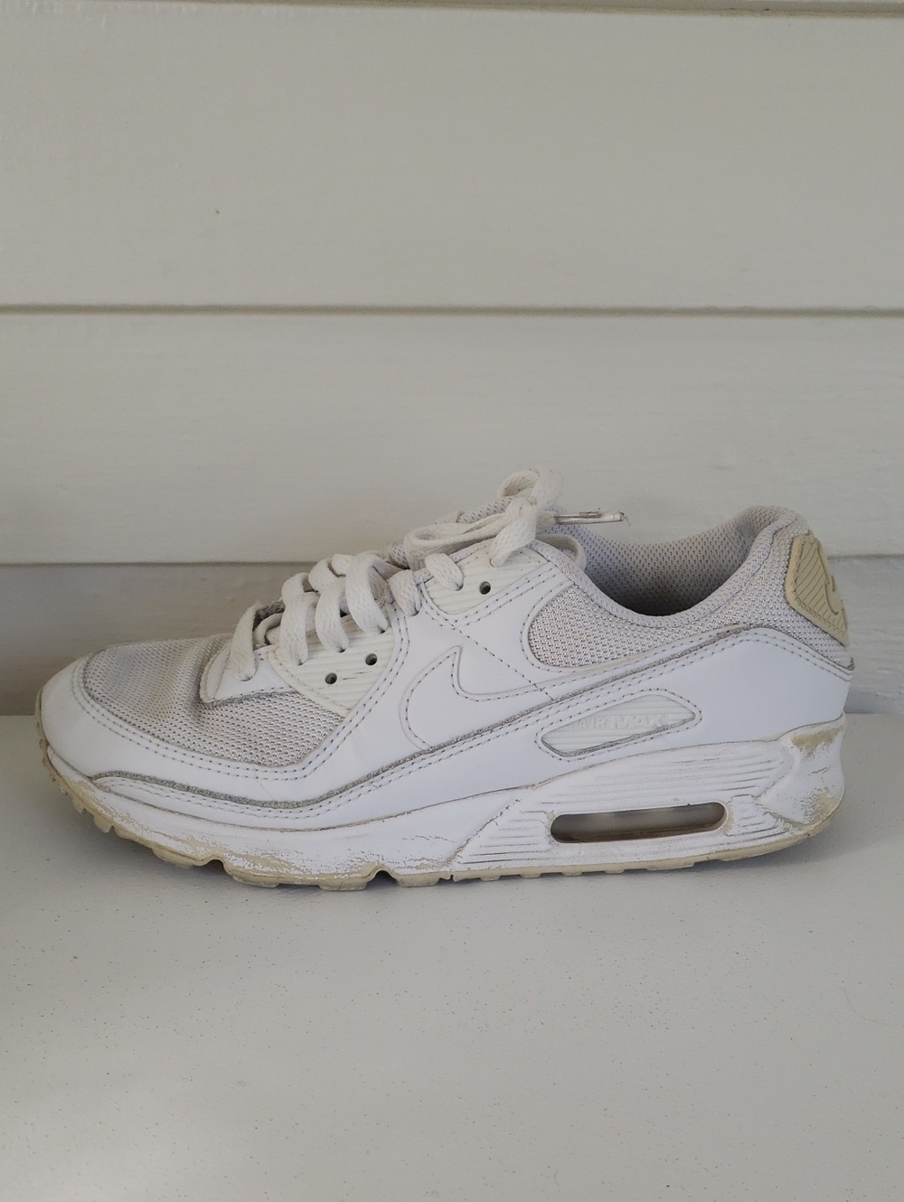 Nike air Max 90 Triple White Low Top Sneakers Size 7.5